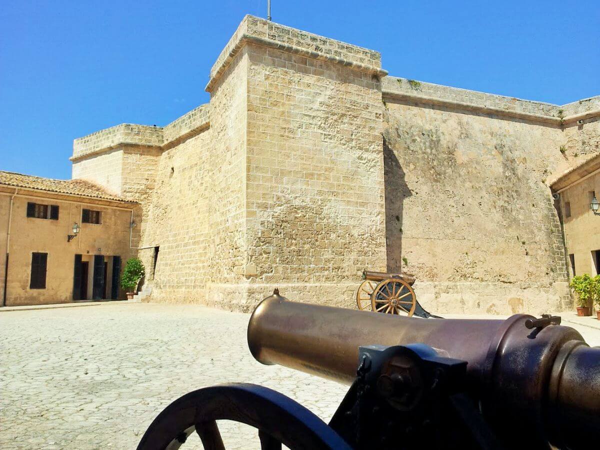 Museo Histórico Militar de San Carlos