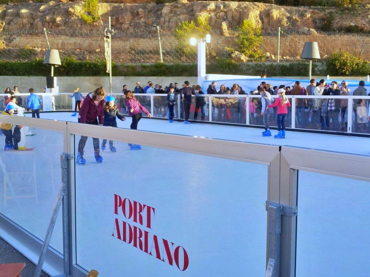 Pista hielo Port Adriano