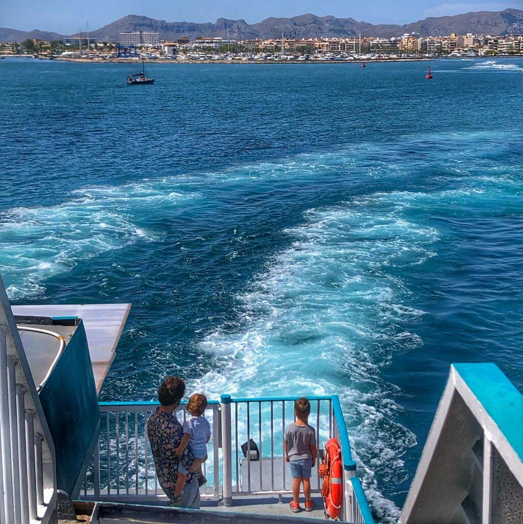 Salida desde el Puerto de Alcúdia con Balearia