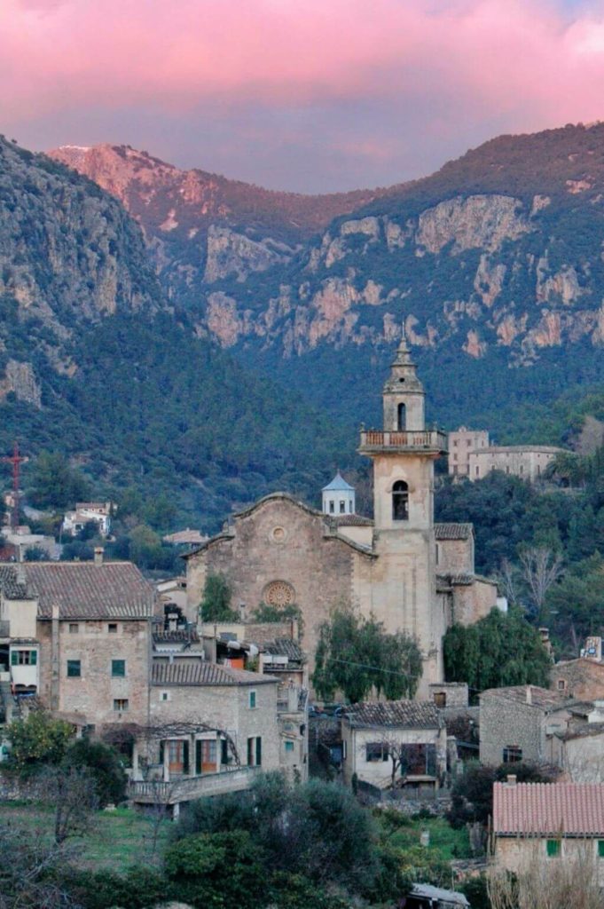 Valldemossa es Tramuntana