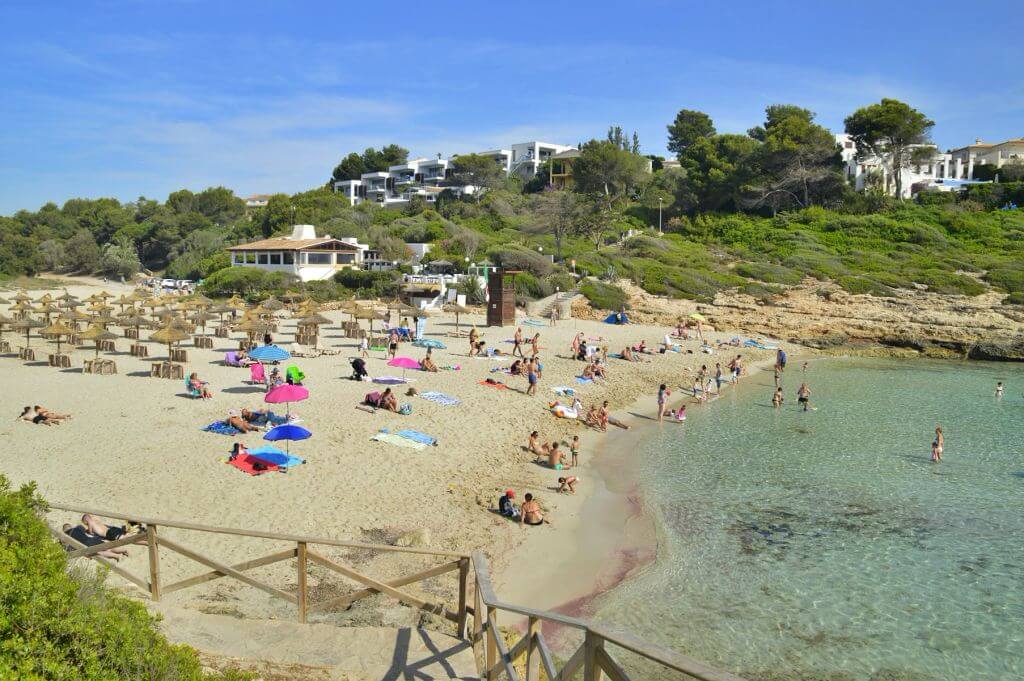 Cala Mendia