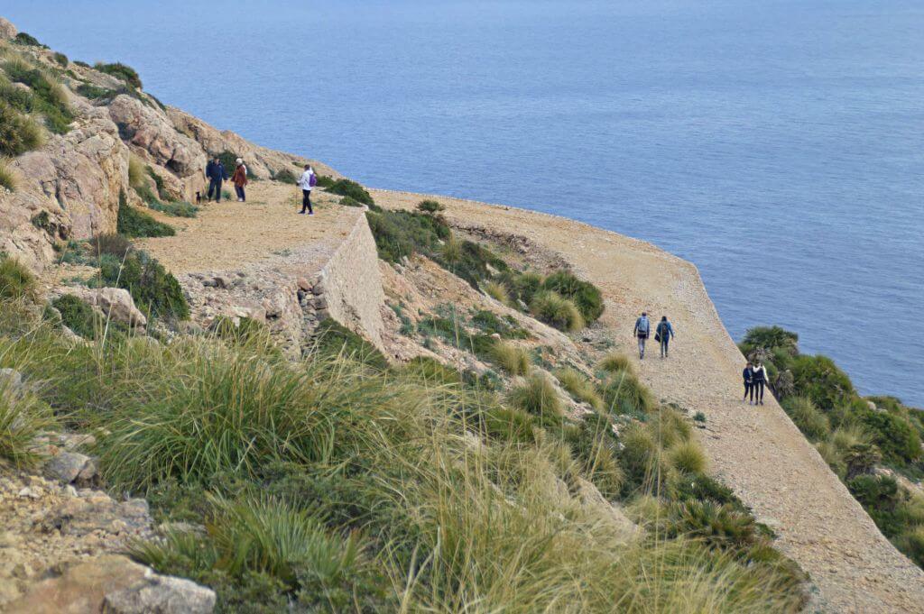 Excursión a las Coves Blanques en Pollença