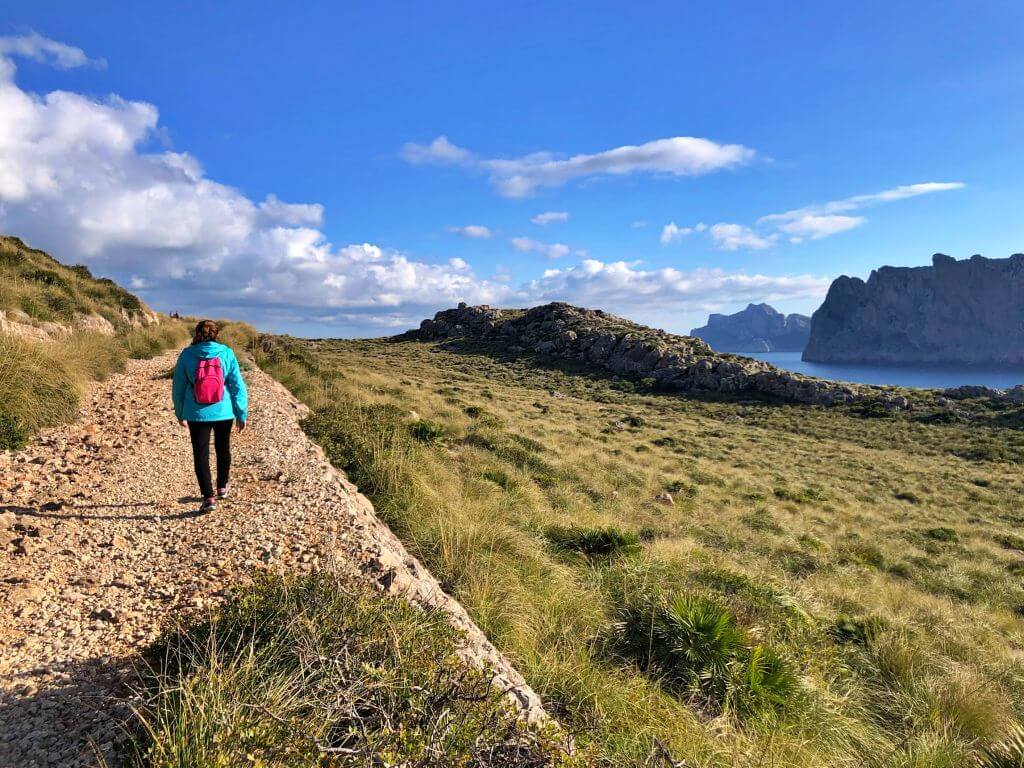 Excursión a las Coves Blanques en Pollença