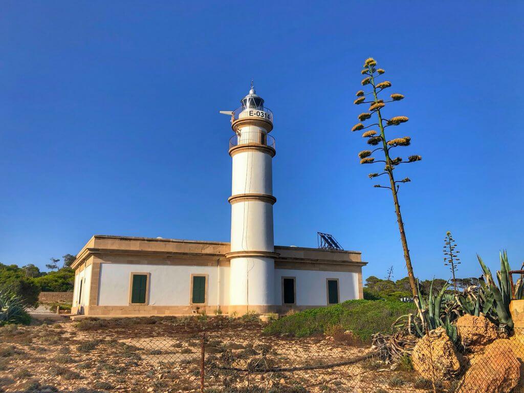 Faro de Cap Salines