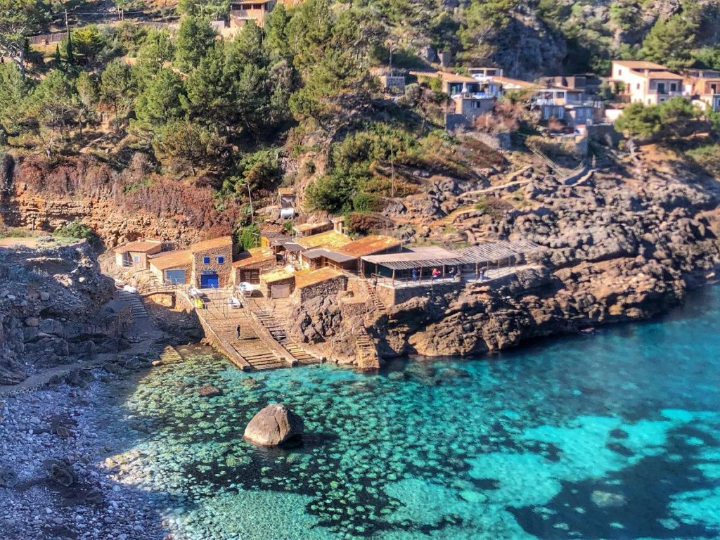 Excursión circular a Cala Deià