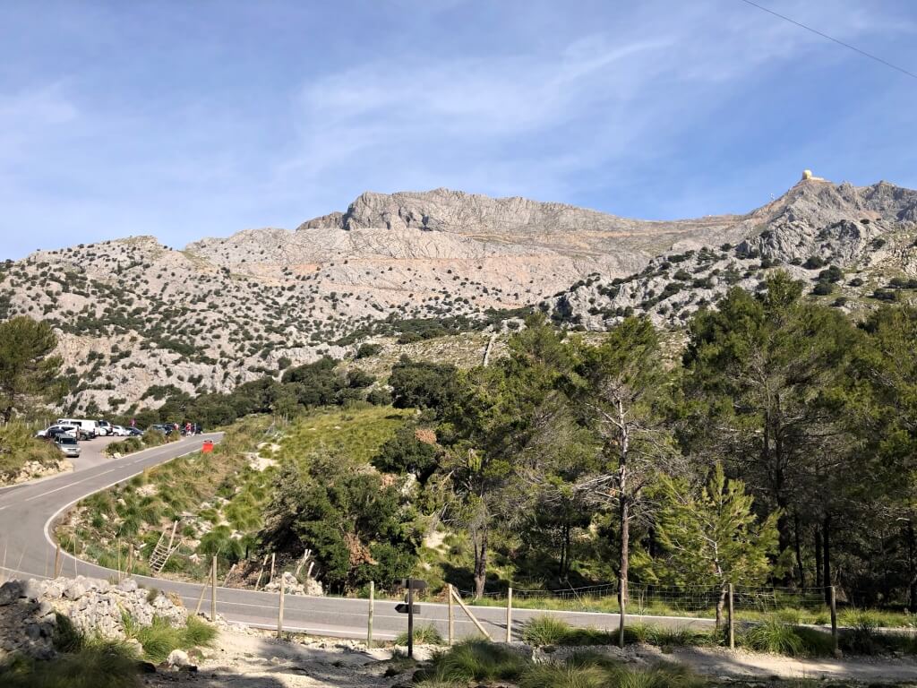 Zona de parking de Cuber