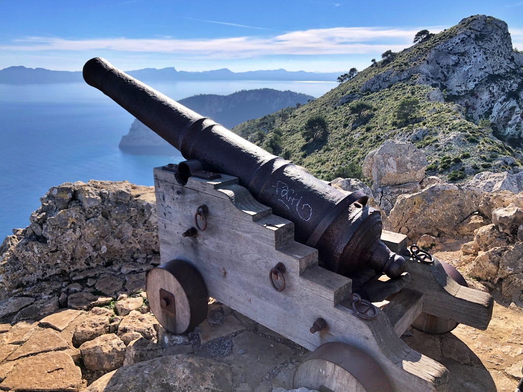 Cañón cima Penya Rotja